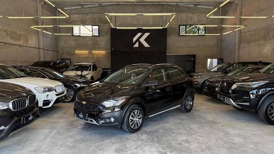 CHEVROLET ONIX 1.4 MPFI ACTIV 8V FLEX 4P AUTOMÁTICO